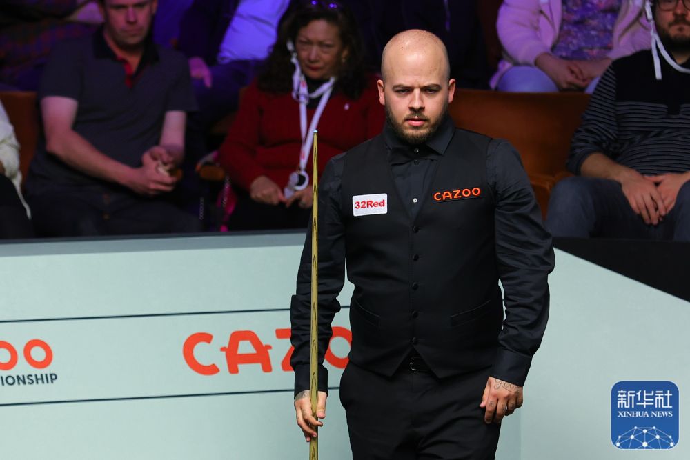 间晒出他的 间晒出他的