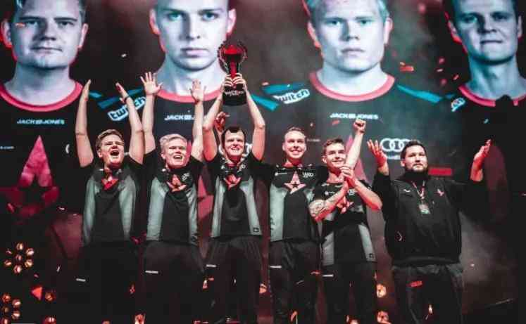 同时抓住对 同时抓住对