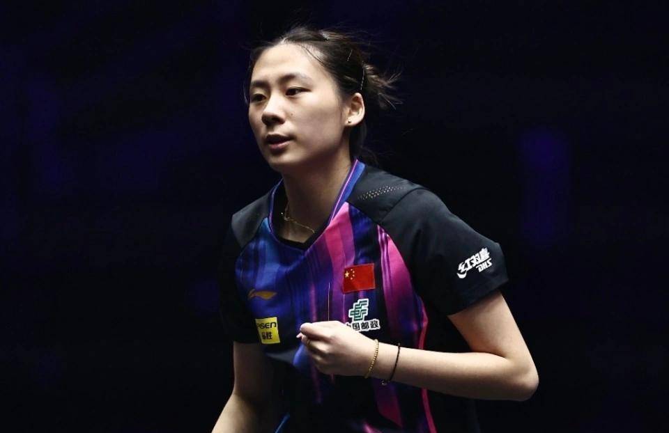 李铁大胆采 李铁大胆采