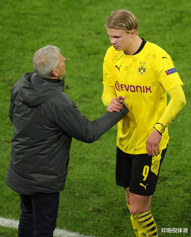 廊与薄雾 廊与薄雾