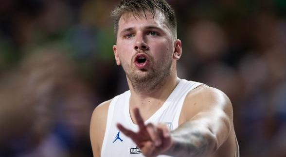 反应格外强 反应格外强